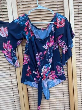 Floral Tie-Front Women’s Top - Navy with Pink Floral